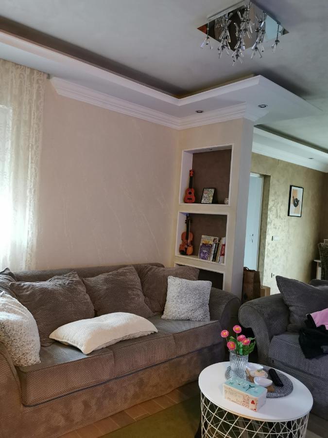 Lux Apartman Lena Belgrado Exterior foto